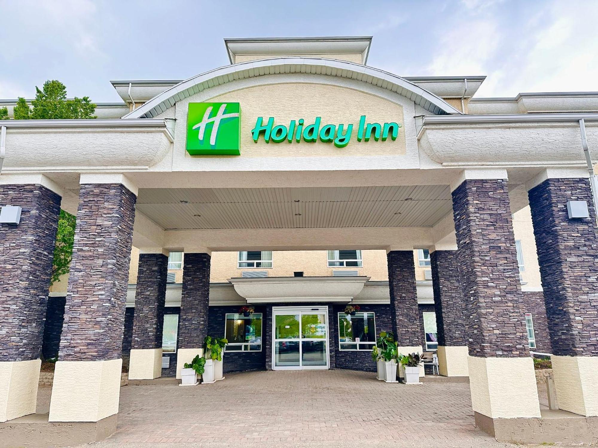 Holiday Inn Hotel & Suites Regina By Ihg Esterno foto