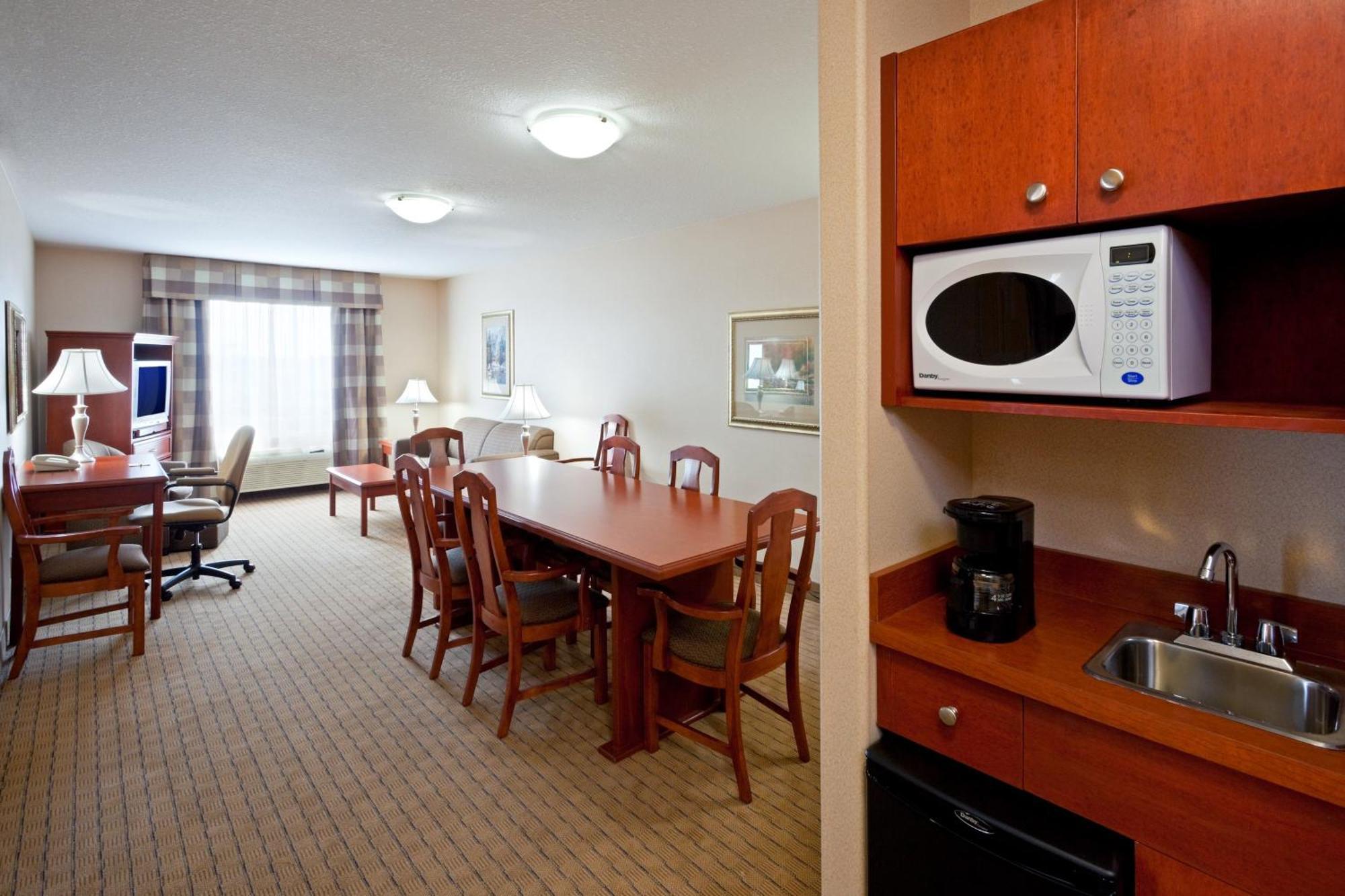 Holiday Inn Hotel & Suites Regina By Ihg Esterno foto